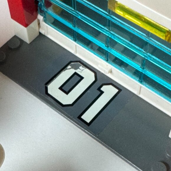 Lego 7945 Fire Station Set Engine Firefighter Complete except stickers Town City - Picture 15 of 15